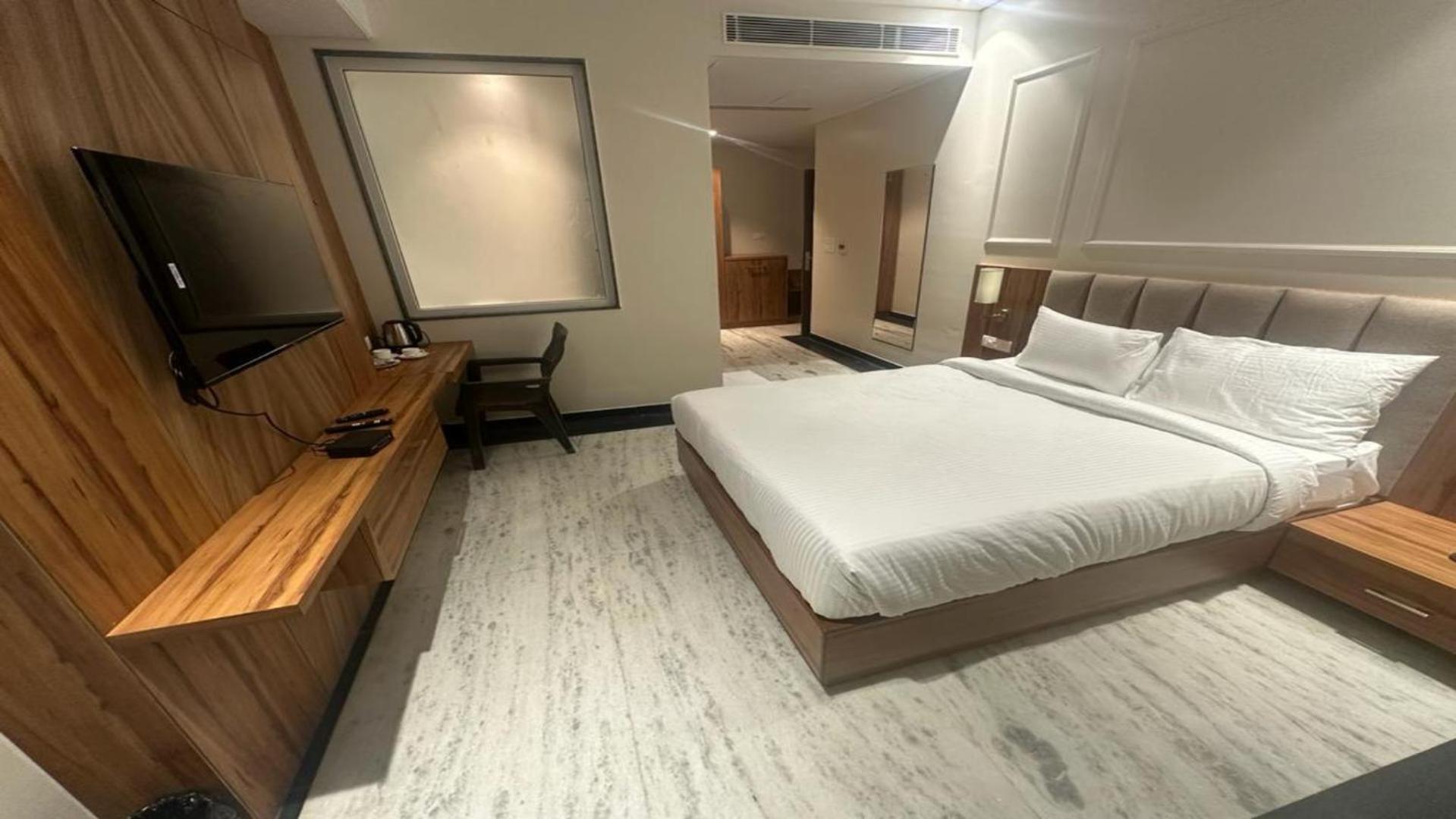 Hotel Saaj Mansion Τζαϊπούρ Εξωτερικό φωτογραφία