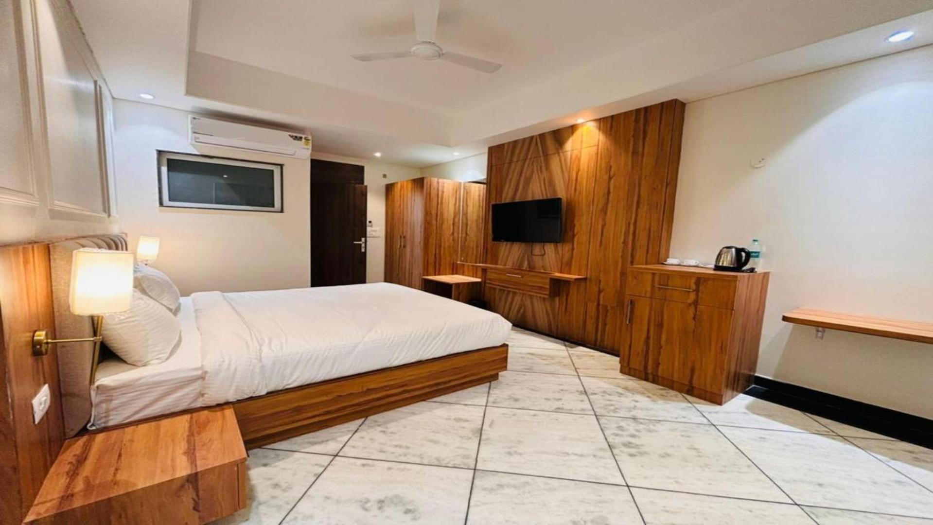 Hotel Saaj Mansion Τζαϊπούρ Εξωτερικό φωτογραφία