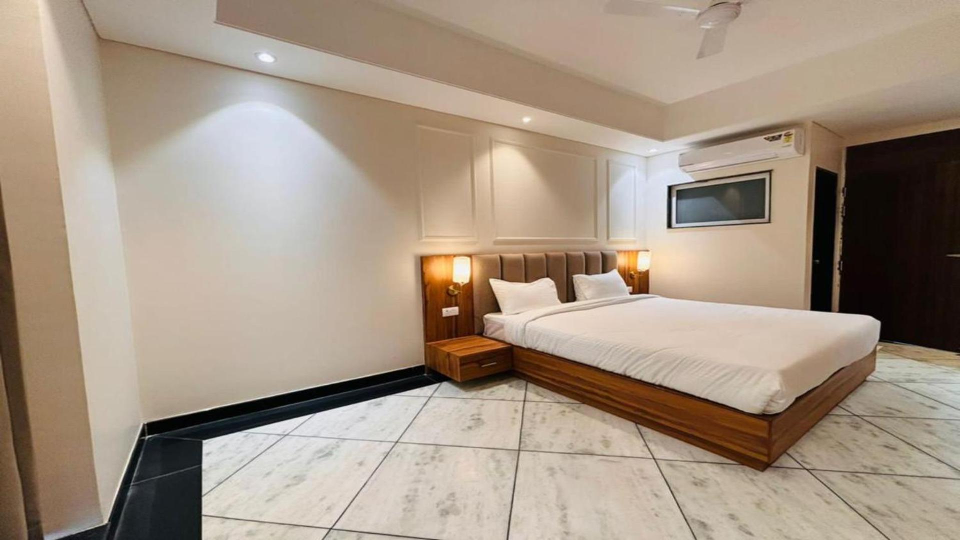 Hotel Saaj Mansion Τζαϊπούρ Εξωτερικό φωτογραφία