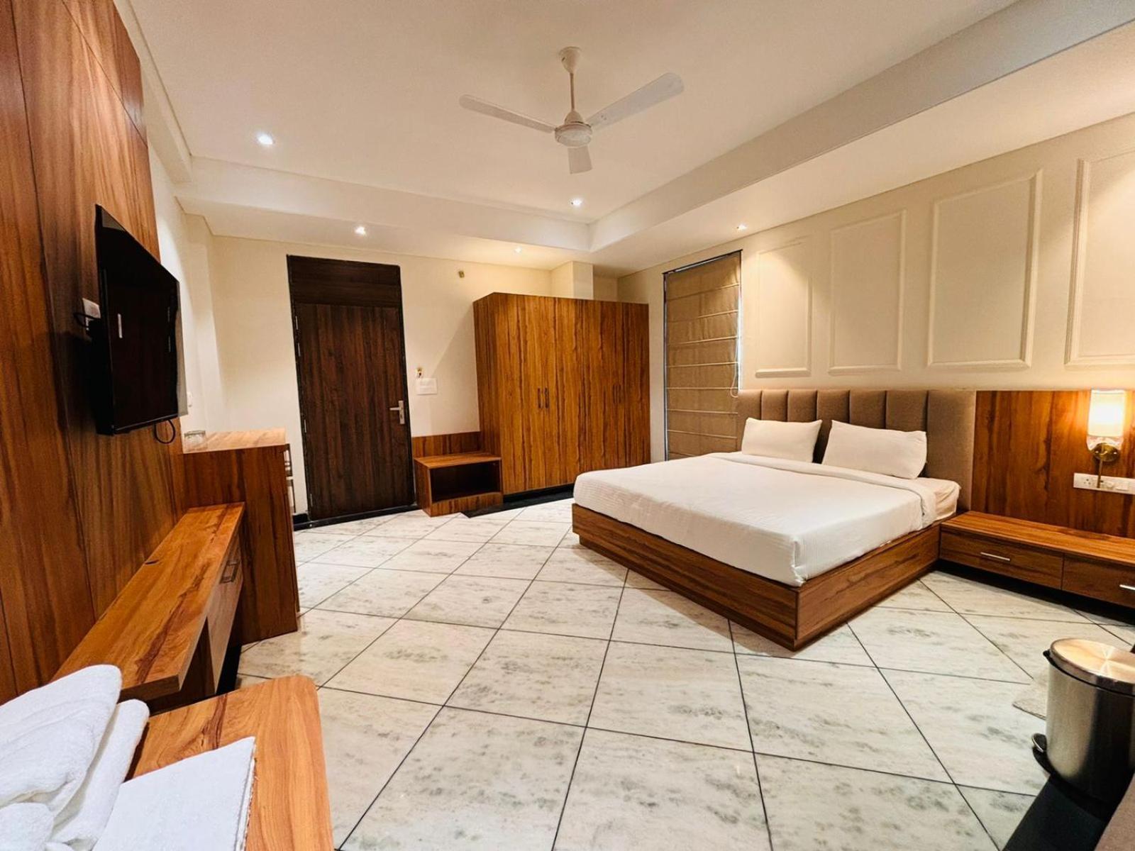 Hotel Saaj Mansion Τζαϊπούρ Εξωτερικό φωτογραφία